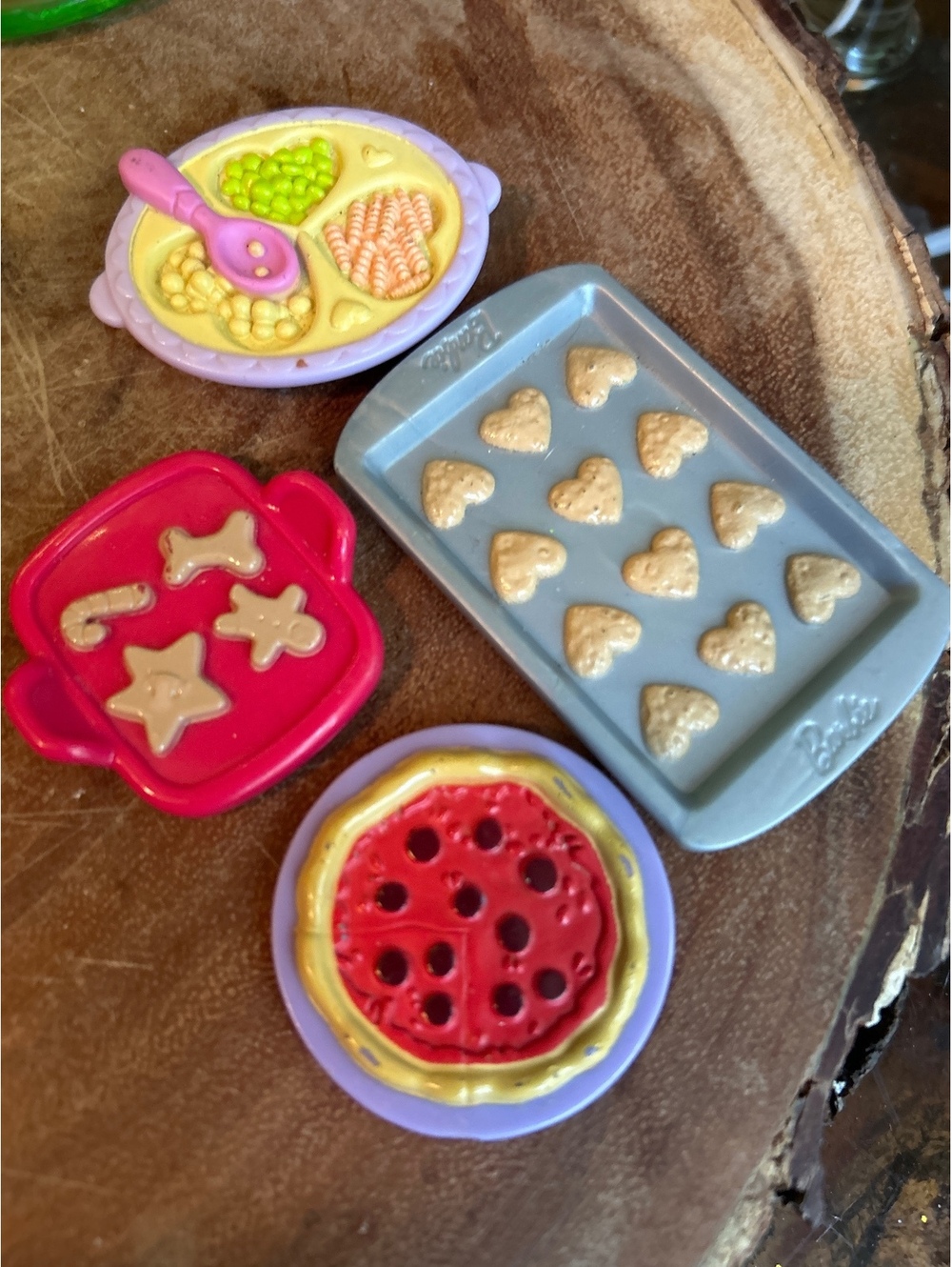 Fisher-Price loving family food selection